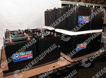 Аккумуляторная батарея 32ТН-450У2 сухозаряженная ЗИП 2